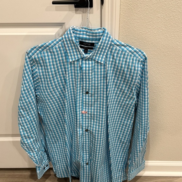 Bundle of 3: Apt 9 Button Downs - Large - Picture 2 of 4